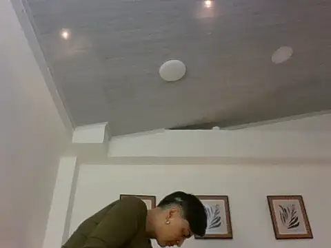 kat paradise online show from January 7, 12:19 pm