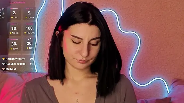 ValeryAlfie online show from February 14, 11:34 am