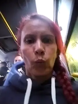 cintia love online show from January 6, 11:08 pm