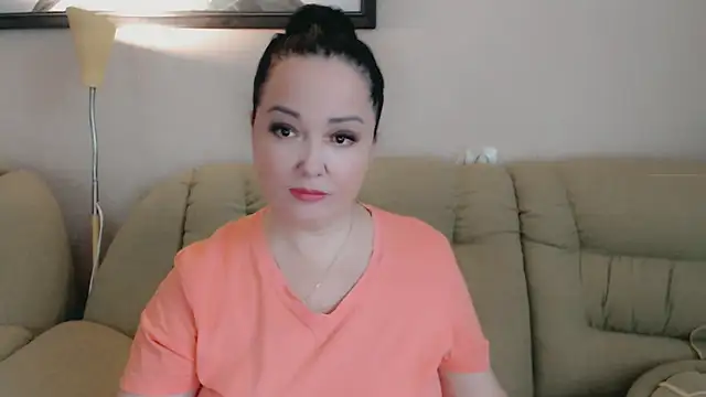 infinity loveliness online show from November 8, 7:02 am