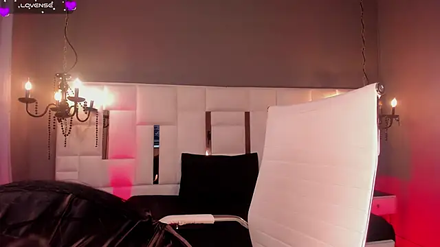 MAGIC ISIS  online show from March 4, 4:30 am