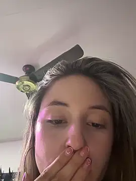 lriana miller online show from February 3, 2:53 am