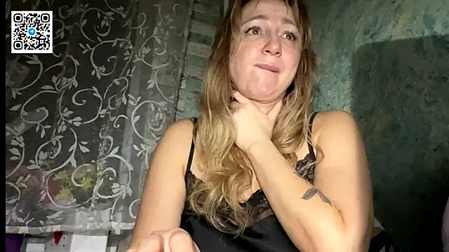 Lapussia  online show from February 16, 7:25 pm