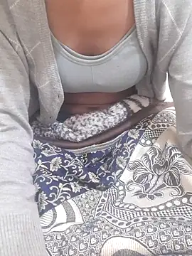 Royal Gril online show from January 31, 7:11 pm