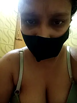 Taisha Islam online show from February 19, 8:29 pm