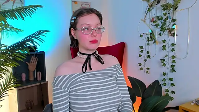 Pinky One online show from January 5, 9:07 pm