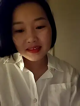   BingBing   online show from February 25, 8:40 pm