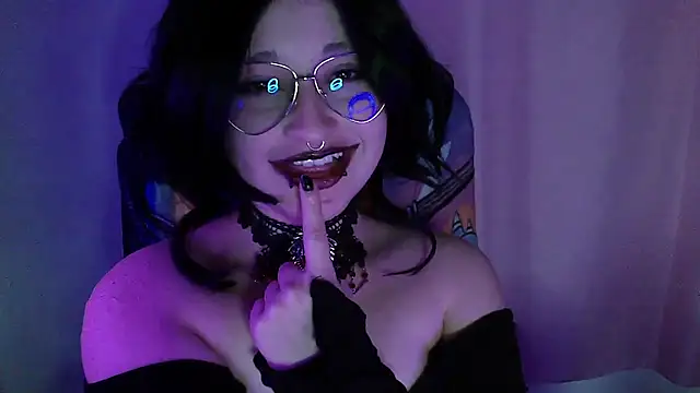 Aoidandelion online show from January 14, 1:10 am