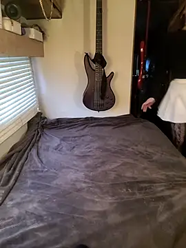 ThaTgirlAlli online show from February 23, 9:14 pm