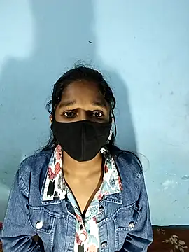 HotxAnamika online show from January 6, 10:41 am