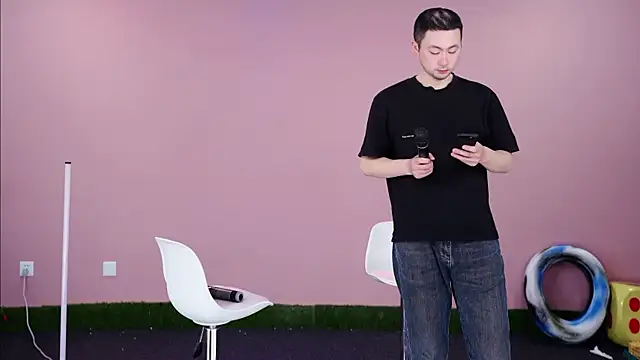 w-lucky online show from February 16, 3:23 pm