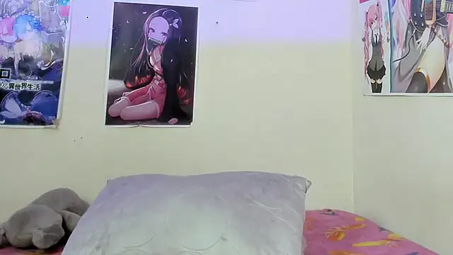 abril onnel online show from November 5, 7:30 pm