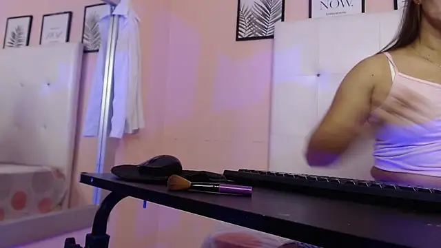 baby bonny  online show from January 12, 12:21 pm