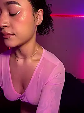 crystal dlun online show from January 10, 4:01 pm