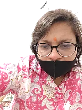 piryasharma005 online show from February 28, 8:52 pm