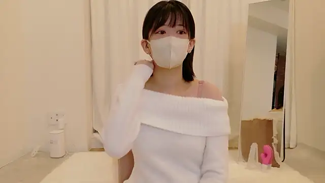 yuruchan  online show from February 19, 6:18 pm