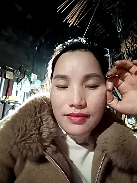 yu--yo online show from February 4, 10:18 am