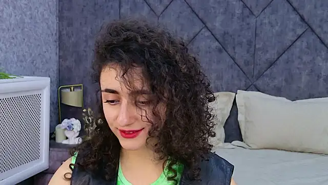 Susan Fors online show from February 21, 10:05 am