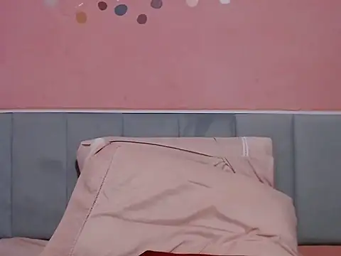 Queen Domme de paus online show from February 10, 12:35 am