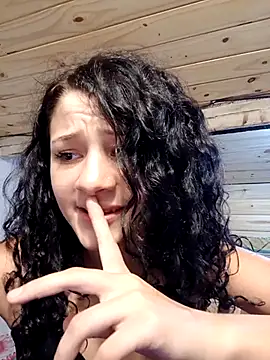 mmelit4 online show from February 22, 12:33 am