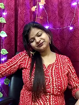 Attractive Queen  online show from February 25, 9:08 am