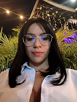 AntonelaVasquez online show from January 10, 11:42 pm