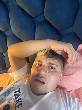 uncontrolled fire online show from March 23, 9:32 pm