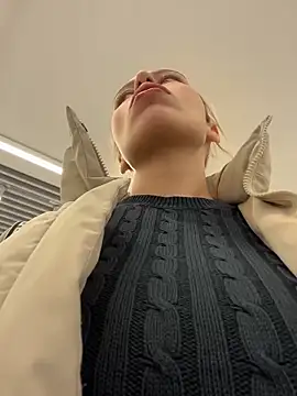 LeiaMood online show from February 12, 4:58 am