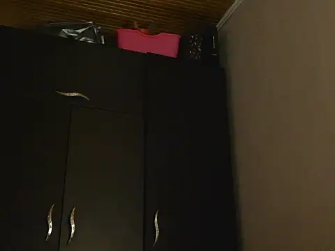 OriannaWolf online show from January 14, 1:10 am