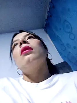 adhara montiel  online show from February 14, 1:51 am