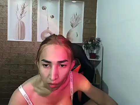 Yourhugedominant online show from January 15, 2:01 pm