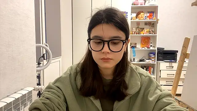 SaintMari online show from February 14, 1:24 pm