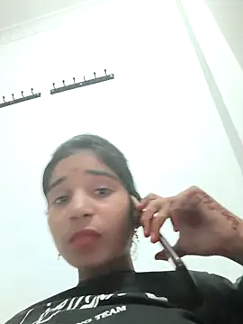 Cute-Natashaa online show from February 19, 11:54 am