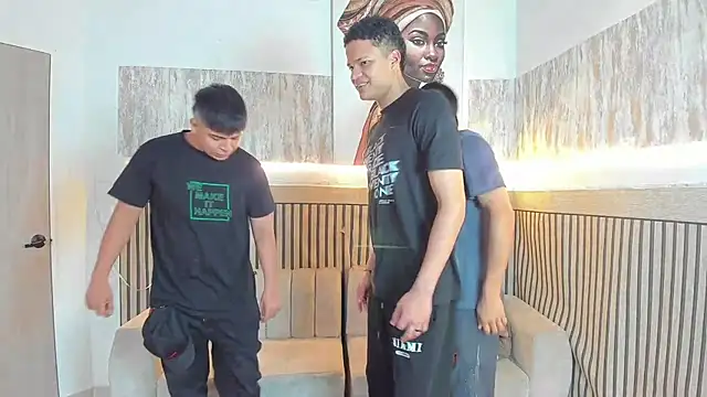 friendslikeplay online show from January 31, 9:24 pm