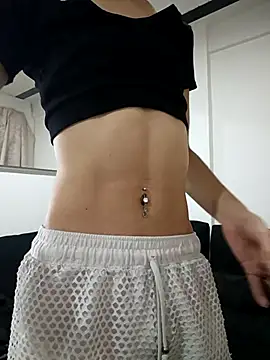 Little eevil online show from January 19, 5:03 am