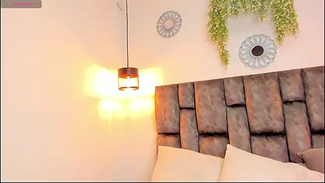 kris kane1 online show from January 19, 1:24 am