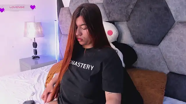 DulceJones online show from February 26, 10:53 pm