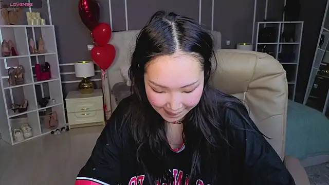 ElinaMotion online show from February 15, 7:51 am