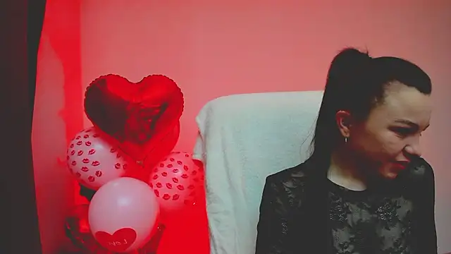 Mia Mia999 online show from February 12, 11:50 pm