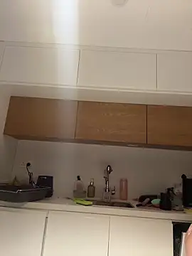 madlynn online show from February 26, 5:56 pm