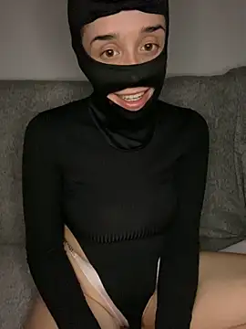 Mishelxxx2 online show from February 14, 9:39 pm