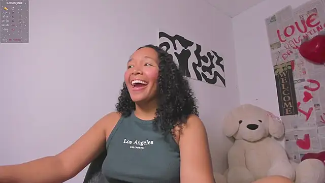 Nia13 online show from February 15, 7:22 am