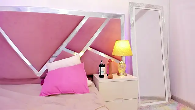 KeishaConie online show from February 27, 9:14 pm