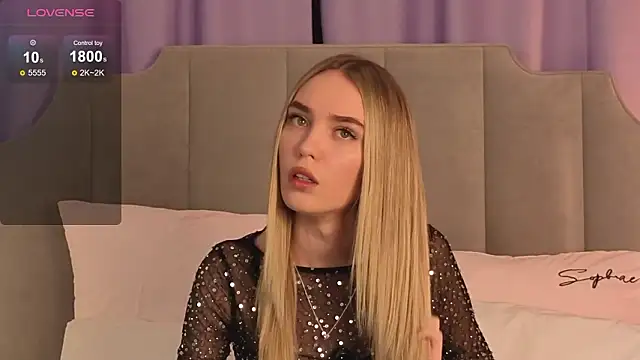 NikkiRyx online show from February 13, 3:35 pm