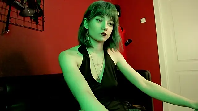 Scarle Whisper online show from February 18, 1:16 am