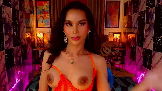 SeductiveSamanthaTS online show from February 21, 4:40 pm