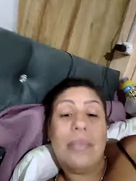 deboragta online show from February 10, 5:27 pm