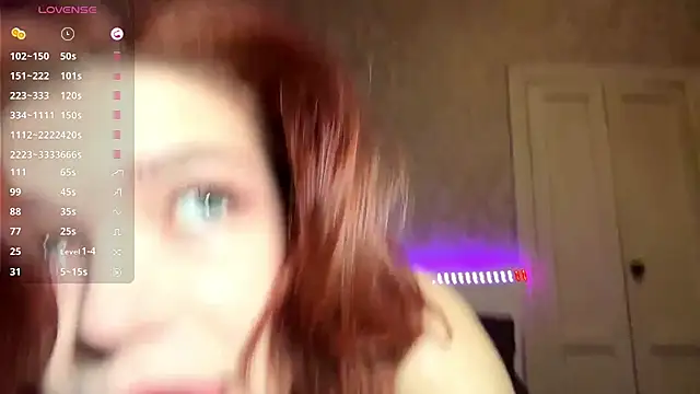 LaurynGeisinger online show from February 9, 2:30 pm