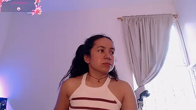 chiarafustox online show from February 9, 8:00 pm