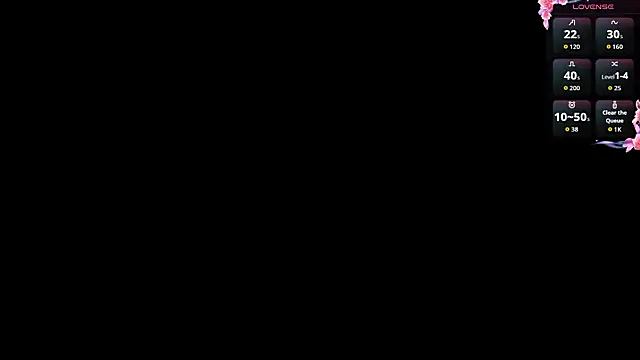 UrBabeLuna online show from February 15, 5:01 pm